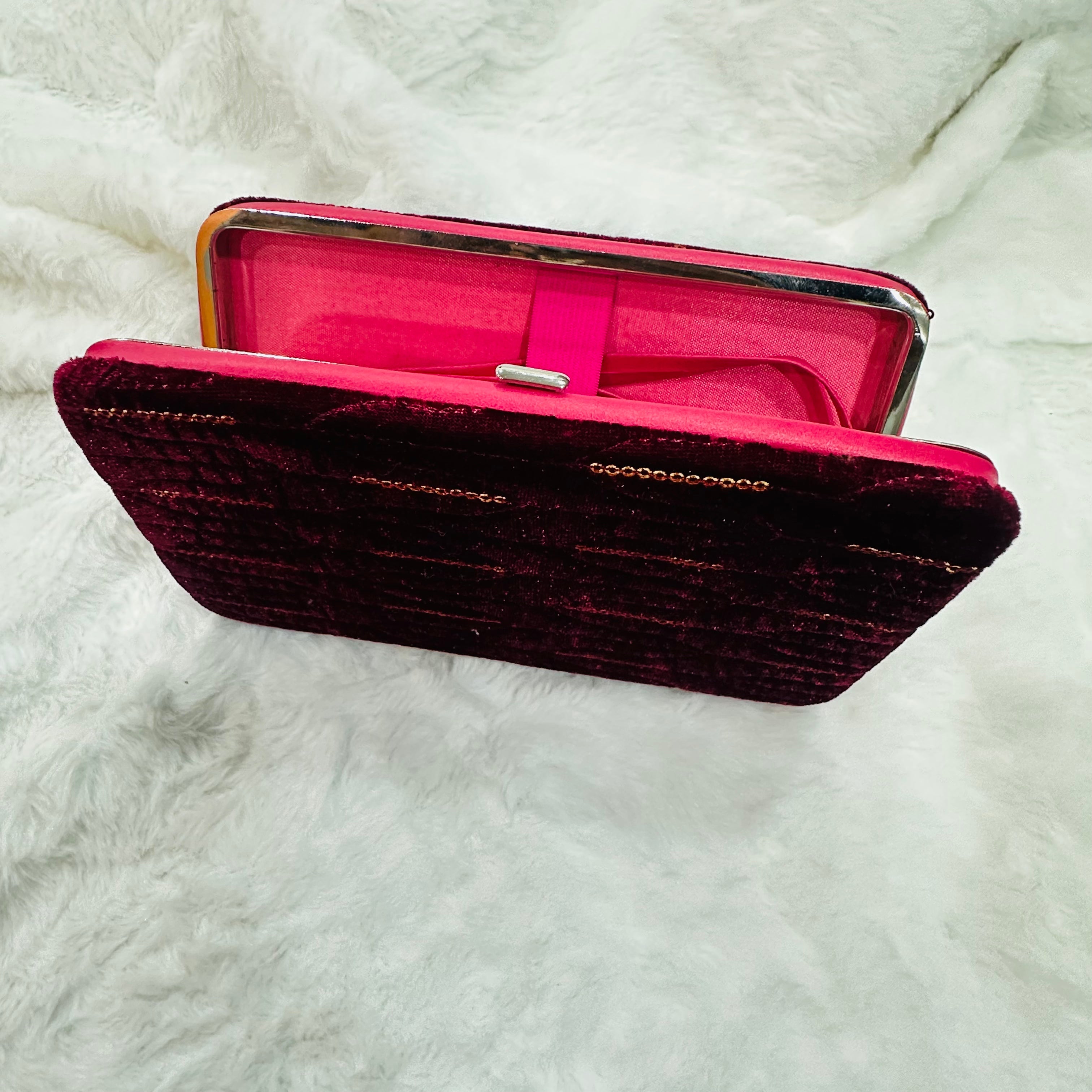 Clutch for Girls – Stylish Sequins  Elegant Bridal Party Handbag | Wedding & Festive Evening Purse With Mobile holder